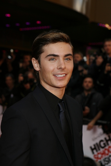 Photo Flash: High School Musical 3 Opens in London Image