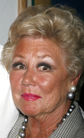 Photo Coverage: Mitzi Gaynor Visits SOUTH PACIFIC  Image