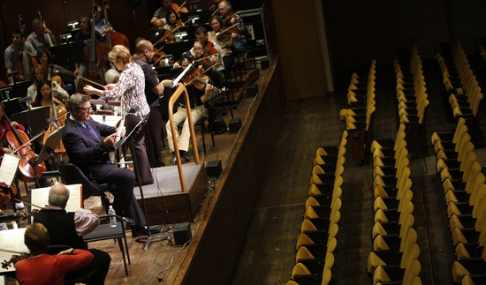 Photo Coverage: Alec Baldwin's NY Philharmonic Rehearsal Image