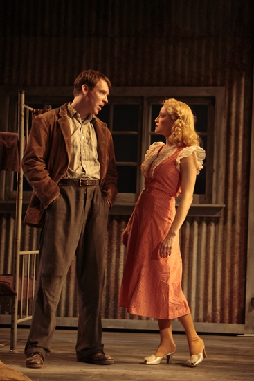 Photo Flash: 'Of Mice and Men' at Westport Country Playhouse Image