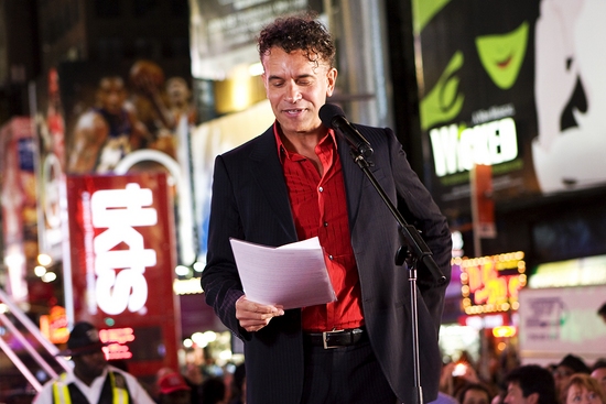 Photo Coverage: Inaugural Lighting of the New TKTS Booth Image