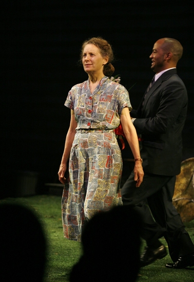 Photo Coverage: ALL MY SONS Arrivals and Curtain Call Image