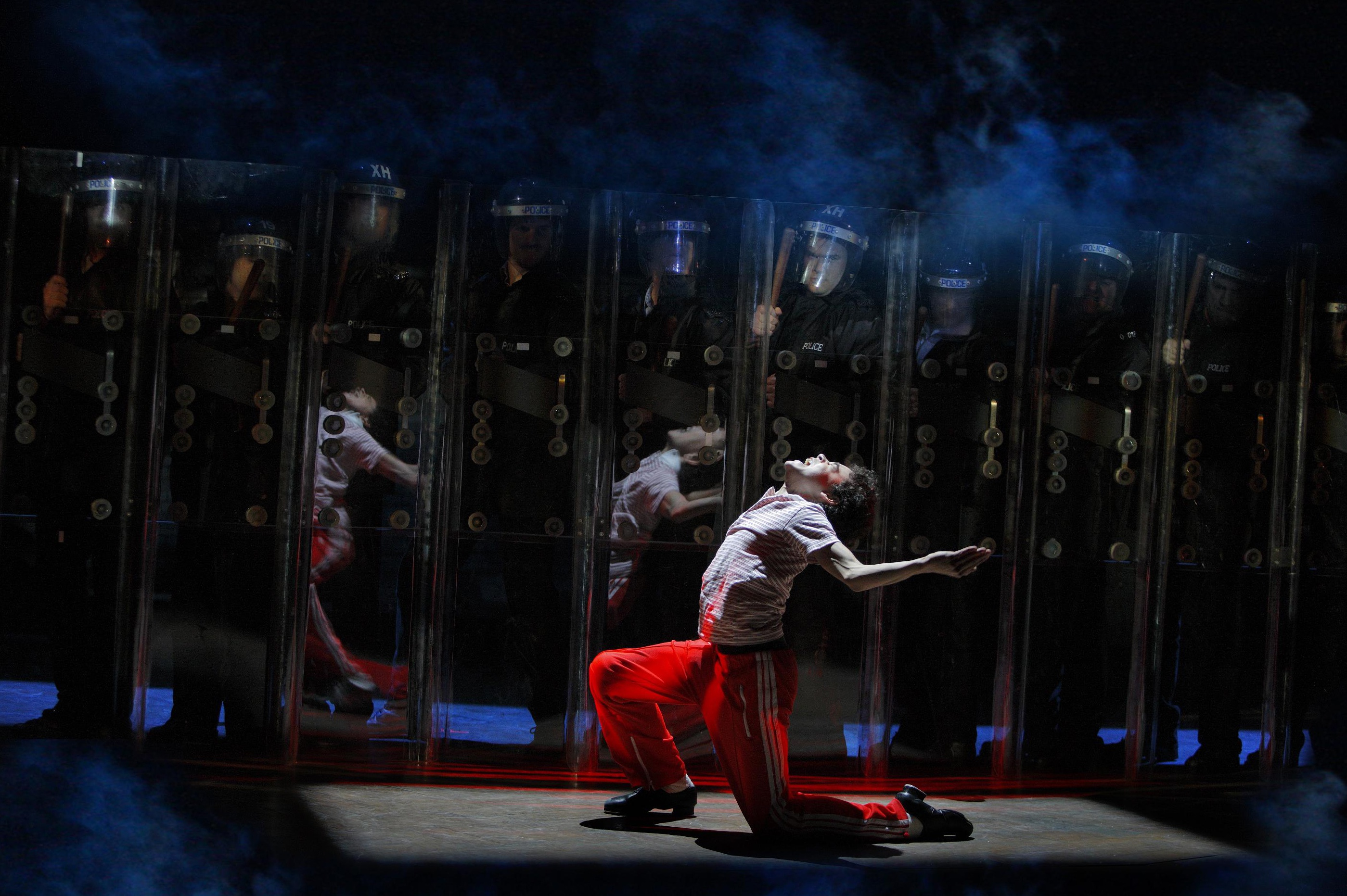 Photo Flash: Sneak Peek of BILLY ELLIOT, Opening on Broadway 11/13 Image