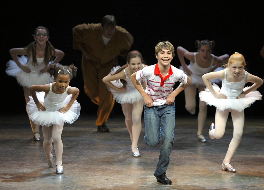 Photo Flash: Sneak Peek of BILLY ELLIOT, Opening on Broadway 11/13 Image