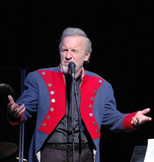 Photo Coverage: Colm Wilkinson in 'Broadway & Beyond' at Town Hall Image