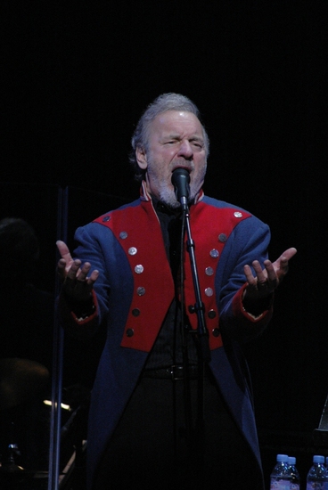 Photo Coverage: Colm Wilkinson in 'Broadway & Beyond' at Town Hall Image