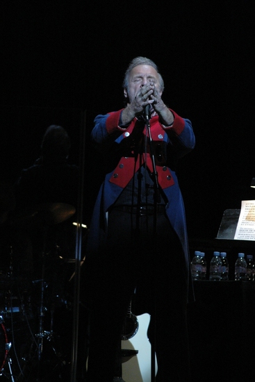 Photo Coverage: Colm Wilkinson in 'Broadway & Beyond' at Town Hall Image