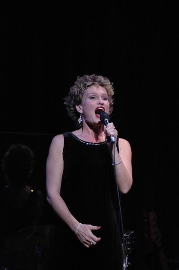 Photo Coverage: Colm Wilkinson in 'Broadway & Beyond' at Town Hall Image