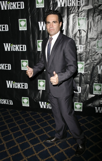 Photo Coverage: THE YELLOW BRICK ROAD NOT TAKEN Benefit Concert Arrivals Image