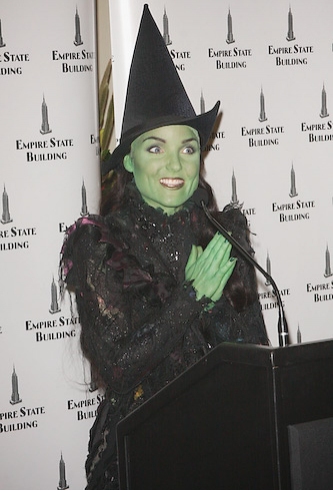 Photo Coverage: Kerry Ellis and Stephen Schwartz Light the Empire State Building WICKED Green Image