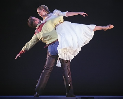 Photo Coverage: ON BROADWAY! Dance Peformance Rehearsals Image