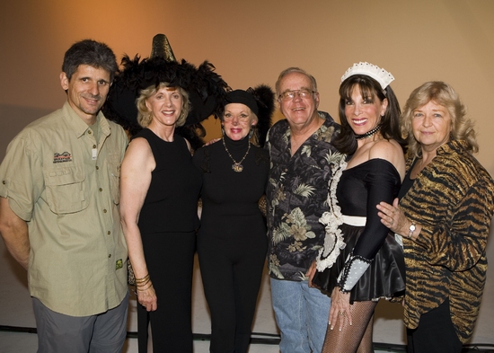 Photo Flash: Celebrity Cast Performs 1950's Radio Who Dun It For Halloween Benefit Image