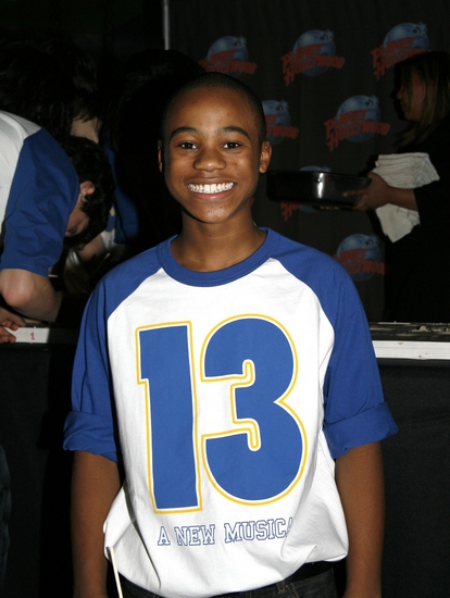Photo Coverage: Cast of '13' Hand Print Ceremony at Planet Hollywood Image