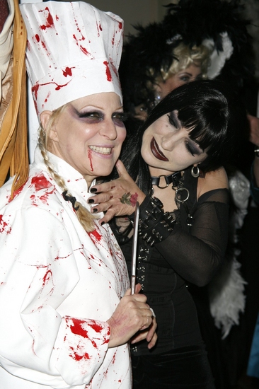 Photo Coverage: Bette Midler's  HULAWEEN 2008 Image
