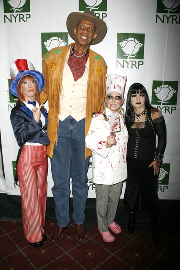 Photo Coverage: Bette Midler's  HULAWEEN 2008 Image