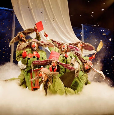 Photo Flash: SLAVA'S SNOWSHOW Image
