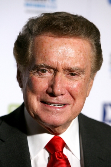 Photo Coverage: Regis Philbin Hosts STAND UP FOR HEROES at the New York Comedy Festival Image