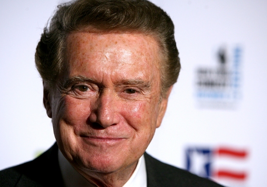 Photo Coverage: Regis Philbin Hosts STAND UP FOR HEROES at the New York Comedy Festival Image