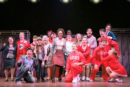Photo Flash: HIGH SCHOOL MUSICAL at Paper Mill Playhouse Image
