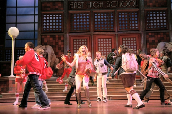 Photo Flash: HIGH SCHOOL MUSICAL at Paper Mill Playhouse 