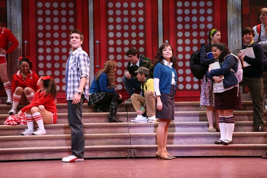 Photo Flash: HIGH SCHOOL MUSICAL at Paper Mill Playhouse Image