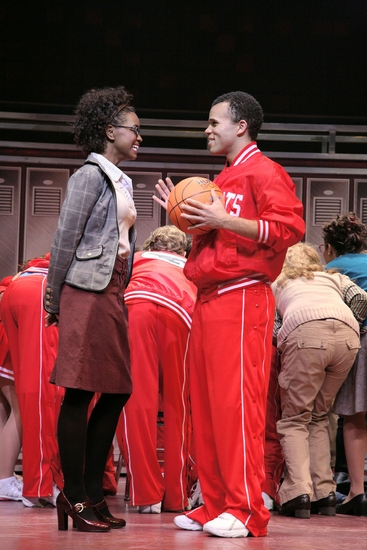 Photo Flash: HIGH SCHOOL MUSICAL at Paper Mill Playhouse Image