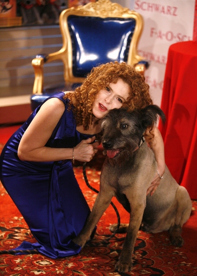 Photo Coverage: Bernadette Peters Debuts 'Kramer' at FAO Schwarz Image