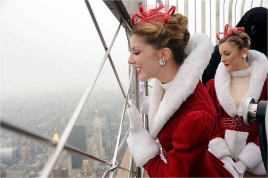 Photo Flash: Rockettes Light Empire State Building 