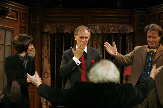 Kathleen McNenny, Keith Carradine and Lee Godart

 Photo