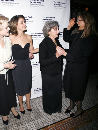 Angela Lansbury, Keri Russell, Zoe Caldwell and Annette Bening Photo