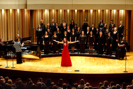 Photo Coverage: SING-ULAR SENSATIONS with RACHEL YORK Image