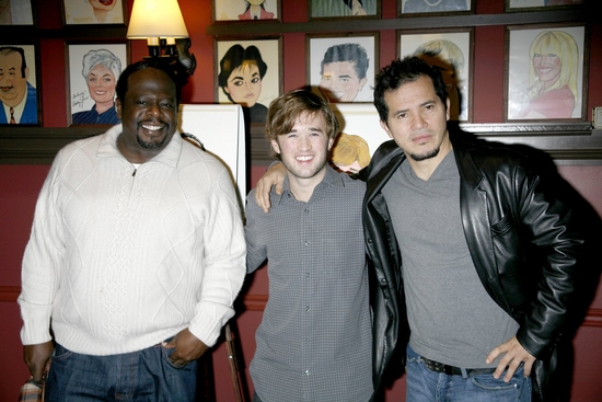 Photo Coverage: AMERICAN BUFFALO Stars View Sardi's Portraits Image