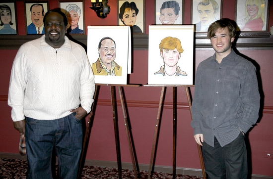 Photo Coverage: AMERICAN BUFFALO Stars View Sardi's Portraits Image