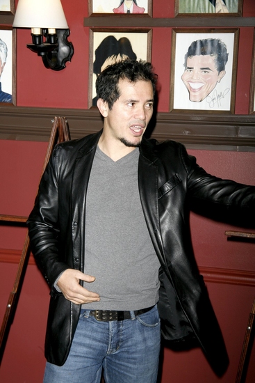 Photo Coverage: AMERICAN BUFFALO Stars View Sardi's Portraits Image