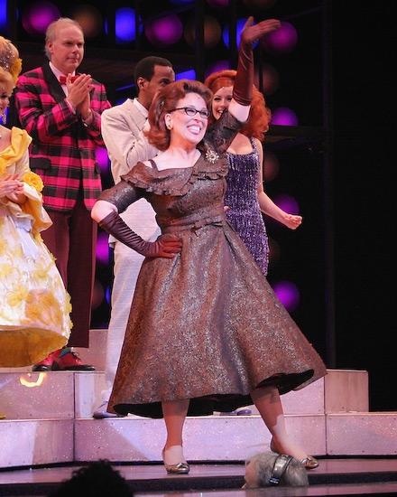 Photo Coverage: HAIRSPRAY Welcomes Back Harvey! Image