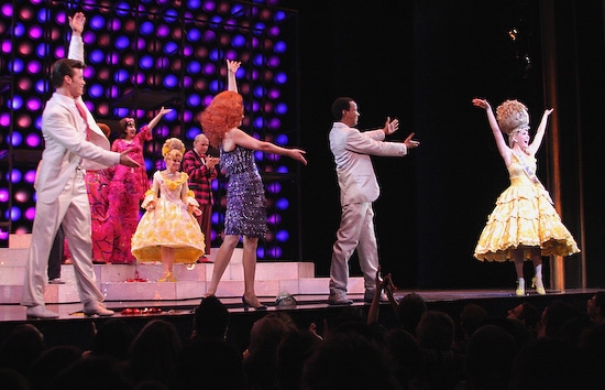 Photo Coverage: HAIRSPRAY Welcomes Back Harvey! Image