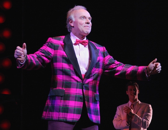 Photo Coverage: HAIRSPRAY Welcomes Back Harvey! Image