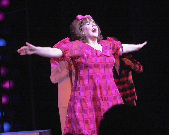 Photo Coverage: HAIRSPRAY Welcomes Back Harvey! Image