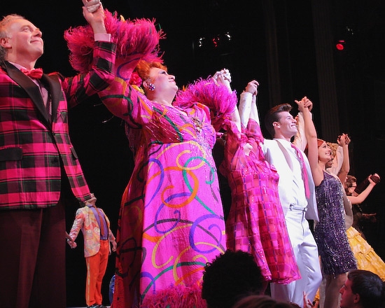 Photo Coverage: HAIRSPRAY Welcomes Back Harvey! Image