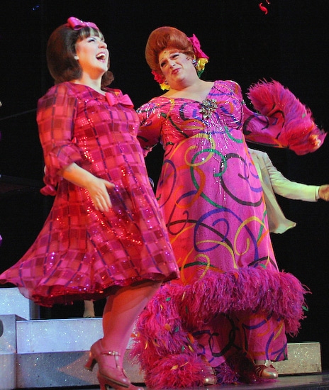 Photo Coverage: HAIRSPRAY Welcomes Back Harvey! Image