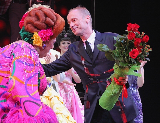 Photo Coverage: HAIRSPRAY Welcomes Back Harvey! Image