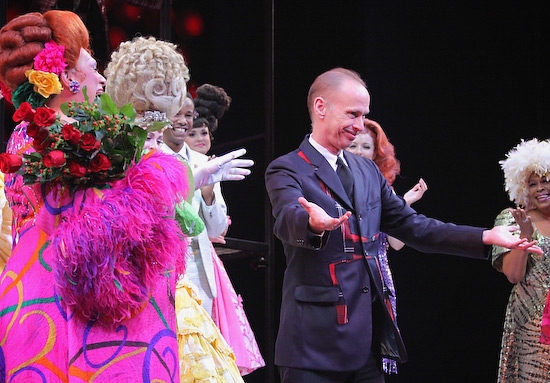 Photo Coverage: HAIRSPRAY Welcomes Back Harvey! Image
