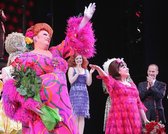Photo Coverage: HAIRSPRAY Welcomes Back Harvey! Image
