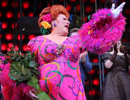 Photo Coverage: HAIRSPRAY Welcomes Back Harvey! Image