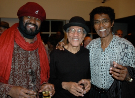 Photo Flash: Crossroads' IT AIN'T NOTHIN' BUT THE BLUES Opening Night Image