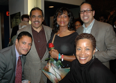 Photo Flash: Crossroads' IT AIN'T NOTHIN' BUT THE BLUES Opening Night Image