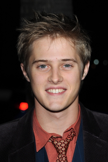 Lucas Grabeel Photo