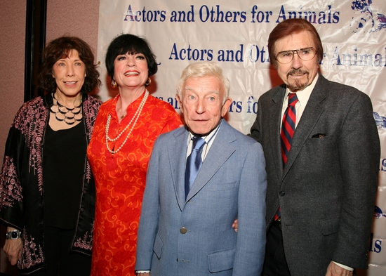 Lily Tomlin, JoAnne Worley, Henry Gibson and Gary Owens Photo