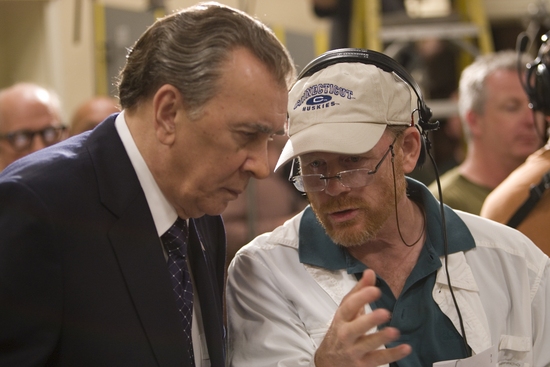 Photo Flash: FROST / NIXON Opens Nationwide 12/25 Image