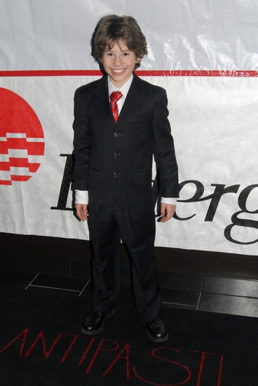 Photo Coverage: OLIVER! at the White Plains Peforming Arts Center Image